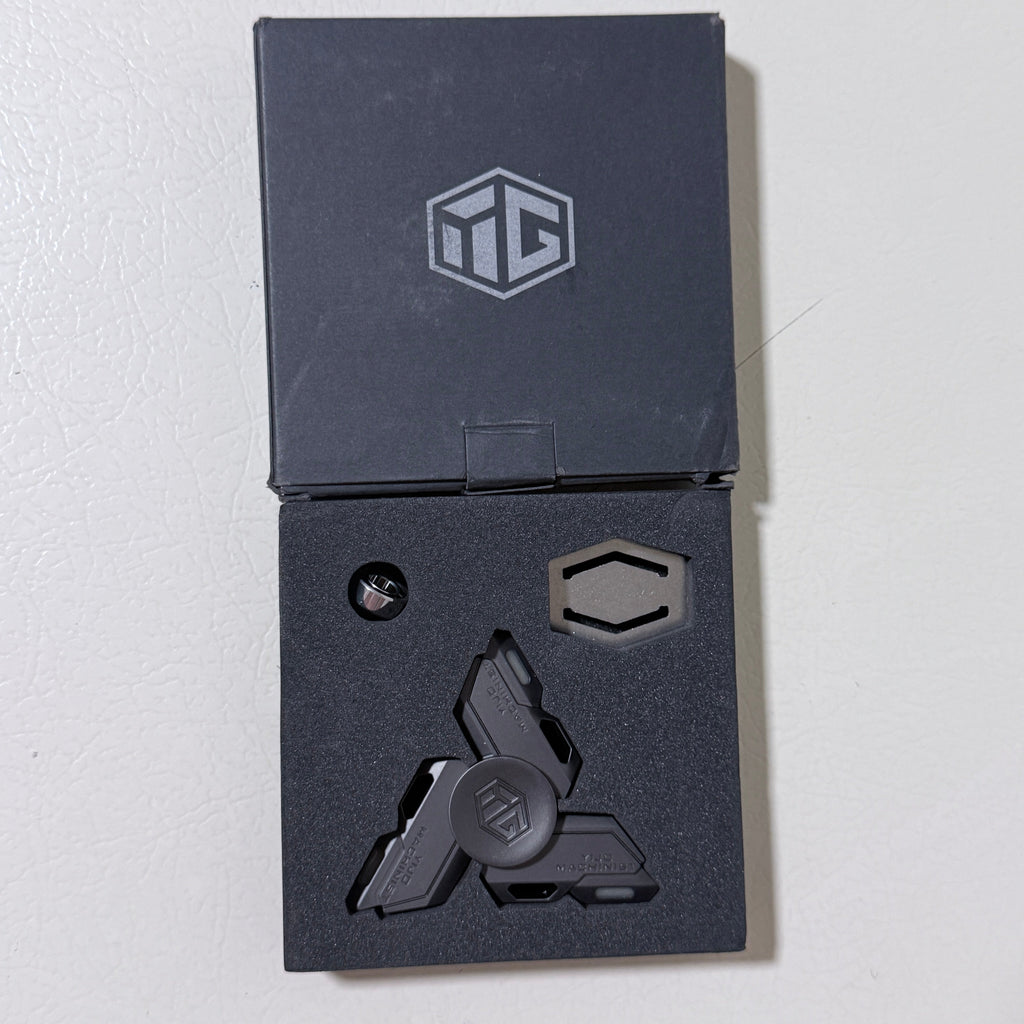 Glow-in-the-Dark Metal Spinner (12+)