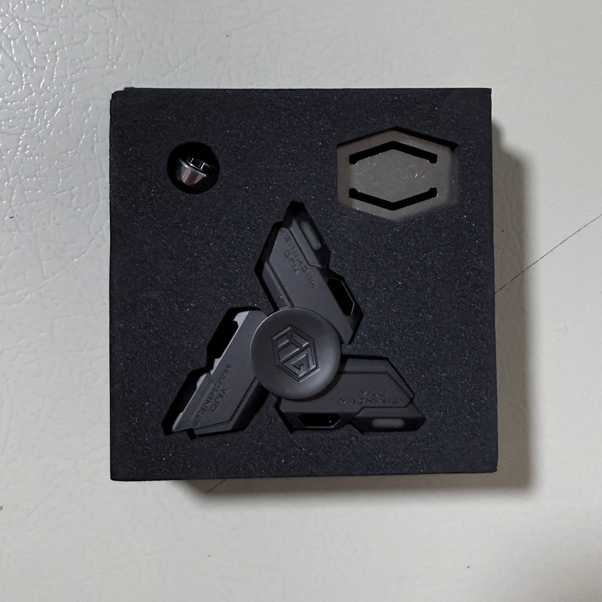 Glow-in-the-Dark Metal Spinner (12+)
